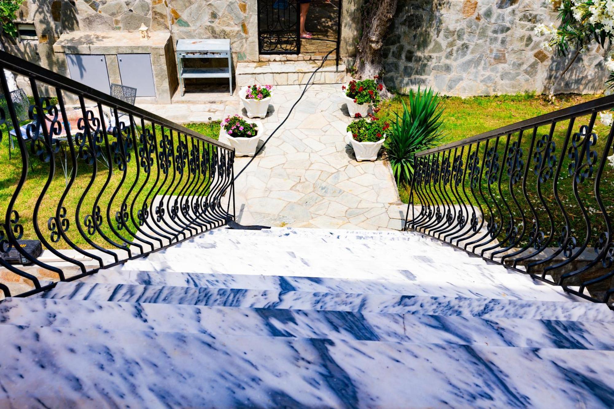 Sunrise Vergia Apartments Exterior foto